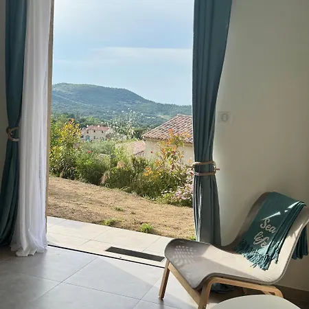 Πανσιόν Bella 3*