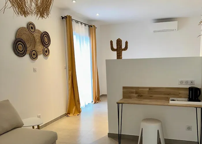 게스트하우스 Bella 3*